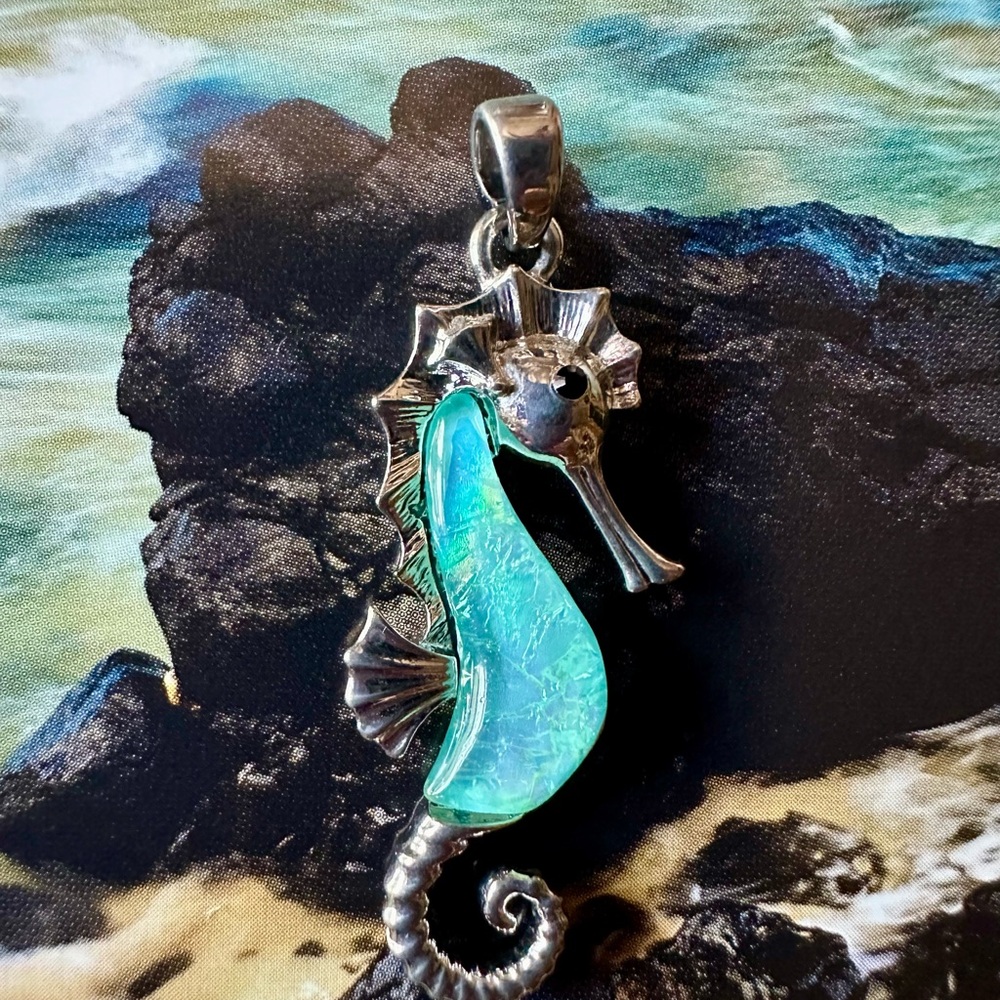 📦 REDUCED! Silver Seahorse Pendant with Blue Accent